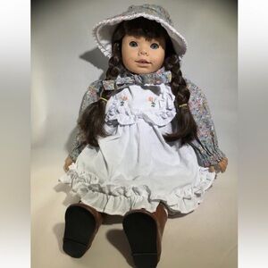 Heidi Ott 19" Doll HANNAH Faithful
Friends T29